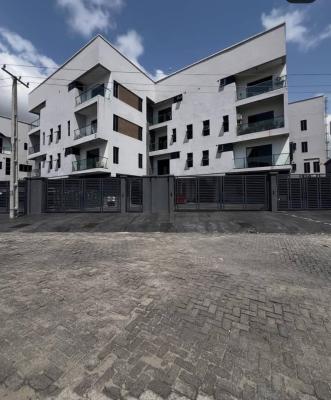 Fully Service Four 4 Bedroom Maisonette with Self Compound, Off Admiralty Way, Lekki Phase 1, Lekki, Lagos, Flat / Apartment for Rent