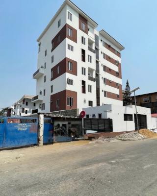 Serviced 3 Bedroom Apartment with En-suite Rooms, Old Ikoyi, Ikoyi, Lagos, Flat / Apartment for Rent