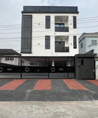 Lovely 3 Bedroom Apartment, Lekki Phase 1, Lekki Phase 1, Lekki, Lagos, Block of Flats for Sale