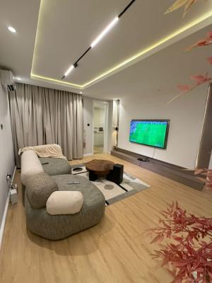 Luxury 1bedroom with Pool, Gym & Elevator, Lekki Phase 1, Lekki, Lagos, Flat / Apartment Short Let