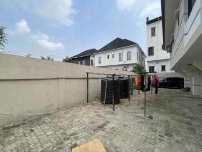 Distress 900sqm with Demolishable Structure, Off Omorinre Johnson, Lekki Phase 1, Lekki, Lagos, Mixed-use Land for Sale