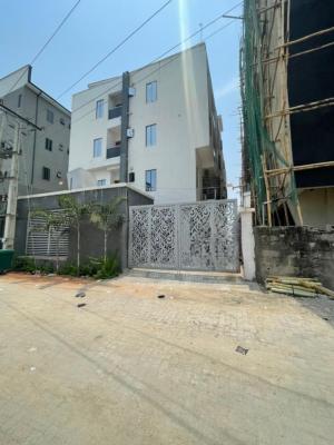 Tastefully Furnished 3bedroom Apartment in a Secure Estate, Lekki Phase 1, Lekki, Lagos, Flat / Apartment for Sale