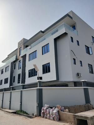 Well-finished and Serviced 3 Bedroom En-suite Flat with an Enclosed Fi, Lekki Phase 1, Lekki, Lagos, Flat / Apartment for Sale