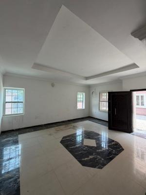 Well Maintained 2 Bedroom Apartment, Oniru, Victoria Island (vi), Lagos, Flat / Apartment for Rent