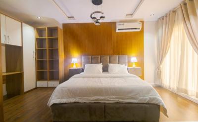 Stunning 3-bedroom City-view Maisonette Apartment, Rowland Court, Kizz Daniel Close, Ikate, Lekki, Lagos, Flat / Apartment Short Let