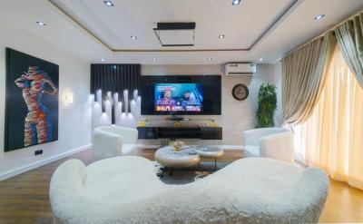 Stunning 3-Bedroom City-View Maisonette Apartment