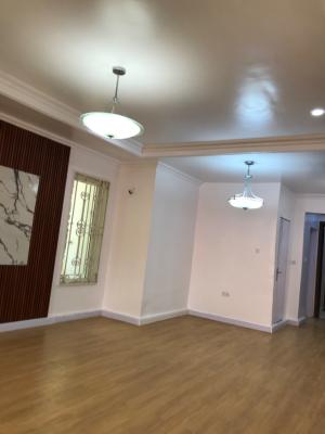 Fully Serviced and Clean 2 Bedroom Apartment, Lekki Phase 1, Lekki, Lagos, Flat / Apartment for Rent