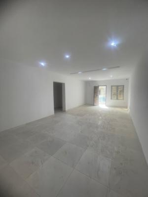 Brand New 2 Bedroom Apartment with Elevator and Gym, Lekki Phase 1, Lekki, Lagos, Flat / Apartment for Rent