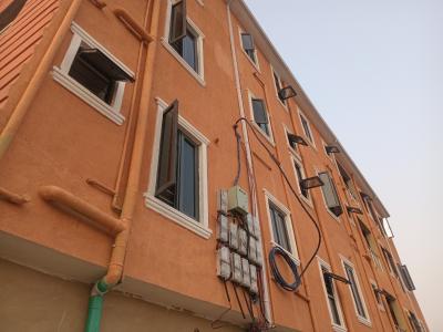 Florida 2bd Flat, Yaba, Lagos, Flat / Apartment for Rent