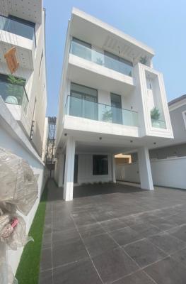 Luxury 6 Bedroom Fully Detached Duplex with BQ — Lekki, Lagos