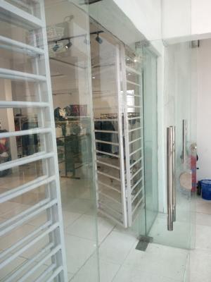 Commercial Double Shop Upstairs with Toilet Inside in a Mall Very Busy, Within Lekki Axis, Lekki, Lagos, Shop for Rent