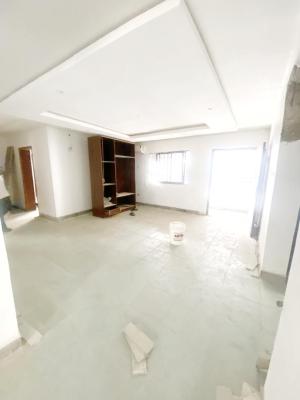 a Renovated Spacious 3 Bedroom Flat Upstairs, in Secured Gra Estate Magodo Phase 2, Magodo, Lagos, Flat / Apartment for Rent