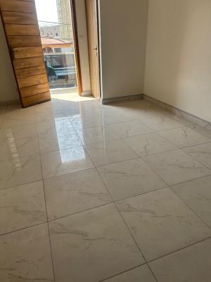 Two Bedrooms Flat, Ilasan, Lekki, Lagos, Flat / Apartment for Rent