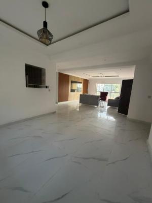 Spacious 3 Bedroom, Guzape District, Abuja, Flat / Apartment for Rent