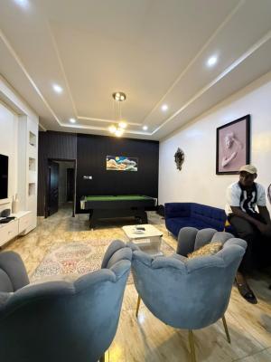 Furnished & Secure in Ologolo: 2-bedroom, Ologolo, Lekki, Lagos, Flat / Apartment for Rent