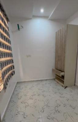 Shared Apartment, Van Daniel Estate, Orchid, Lekki, Lagos, Flat / Apartment for Rent