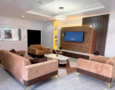 Nicely Furnished 2 Bedroom Apartment, Surulere, Lagos, Flat / Apartment Short Let