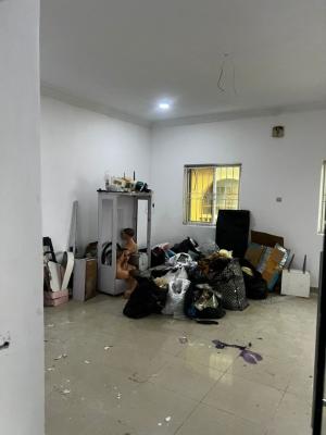 Commercial Space Available, Lekki Phase 1, Lekki, Lagos, Commercial Property for Rent