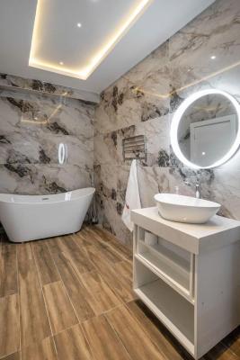 Furnished 3 Bedroom Apartment, Macgregor Road, Ikoyi, Lagos, Flat / Apartment Short Let