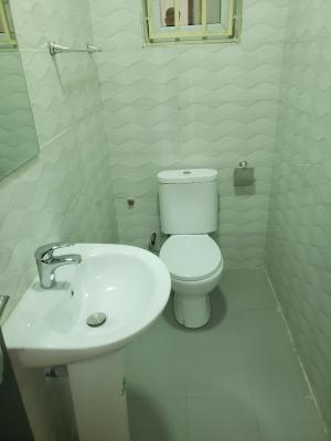 Brand-new 3bedroom Flat, By Centre Point Plaza, Guzape District, Abuja, Flat / Apartment for Rent