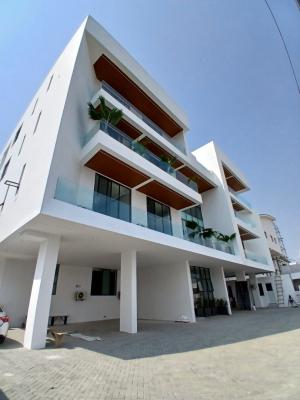 Tastefully Finished and Serviced with 24/7 Power Supply 1 Bedroom Flat, Lekki Phase 1, Lekki, Lagos, Flat / Apartment for Sale