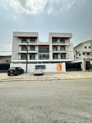 Outstanding Luxury Spacious 2 Bedroom Apartment with Elevator, Lekki Phase 1, Lekki Phase 1, Lekki, Lagos, Block of Flats for Sale