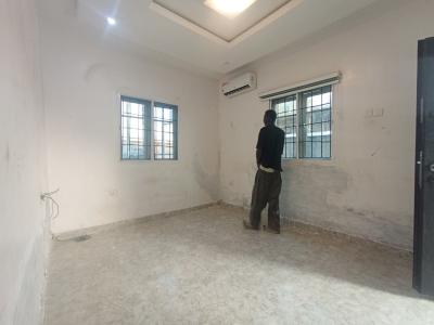 Vintage 2-bd Apartment, Comes with Air-conditioning., Meadow View Estate Ogombo, Ajah, Lagos, Flat / Apartment for Rent
