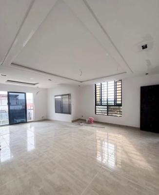 Upscale 3-bedroom Apartments, Lekki Phase 1, Lekki, Lagos, Flat / Apartment for Rent