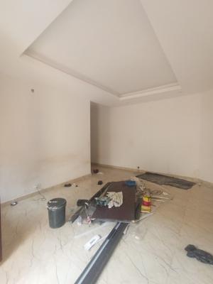 You Found a  Clean 2 Bedroom in a Cool Estate., Ogombo, Ajah, Lagos, Flat / Apartment for Rent