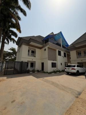 4 Beds Semidetached Duplex Family Lounge Private Backyard Tarred Road, Gudu, Gudu, Abuja, Semi-detached Duplex for Sale