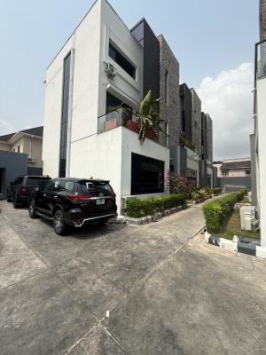3 Bedroom Terrace Duplex, Lekki Phase 1, Lekki, Lagos, Terraced Duplex for Sale