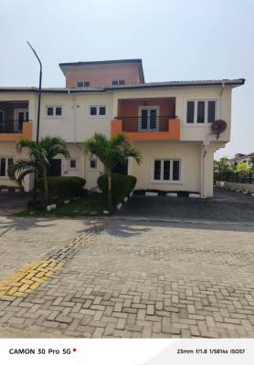 Spacious 4 Bedroom All En-suite, New Horizon 2 Estate, Lekki, Lagos, Flat / Apartment for Rent