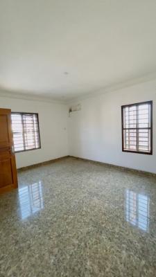 Luxurious 3 Bedroom Flat with Bq, Lekki Phase 1, Lekki, Lagos, Flat / Apartment for Rent