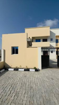 2 Bedroom Apartments in Abijo G.r.a Off Lekki-epe Expway, Lagos, Abijo G.r.a Off Lekki-epe Expressway, Abijo, Lekki, Lagos, Block of Flats for Sale