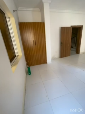 Spacious Shared, Opposite Royal Pine Gate 2 / Lekki Conservation, Lekki Phase 2, Lekki, Lagos, Self Contain (single Rooms) for Rent