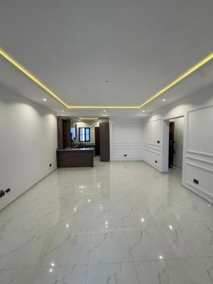 Well-finished 2-bedroom Apartment with Boys Quarters, Jakandee, Lekki, Lagos, Block of Flats for Sale