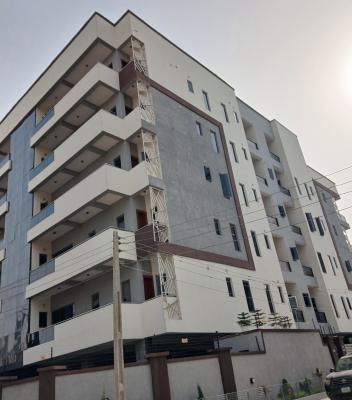 Serviced with 24/7 Power Supply 3 Bedroom En-suite Flat with Fitted Ki, Lekki Phase 1, Lekki, Lagos, Flat / Apartment for Rent