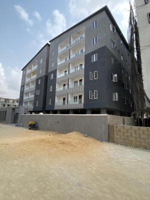 2 Bedroom Apartment with an Elevator, Lekki Phase 1, Lekki, Lagos, Flat / Apartment for Sale