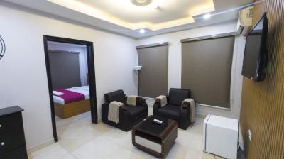 Nicely Furnished 1 Bedroom Apartment, Ikeja, Lagos, Flat / Apartment Short Let