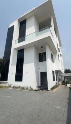 Contemporary 6 Bedroom  Fully Detached with a Penthouse + Pool + 2 Bq, Banana Island, Ikoyi, Lagos, Detached Duplex for Sale
