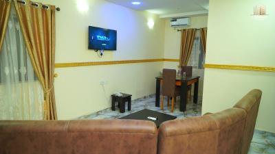 Nicely Furnished 2 Bedroom Apartment, Owerri Municipal, Imo, Flat / Apartment Short Let