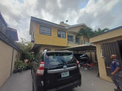 Commercial Property Clean 4 Bedroom Semi Detached Duplex with Bq, Off Admiralty Way, Lekki Phase 1, Lekki, Lagos, Semi-detached Duplex for Rent