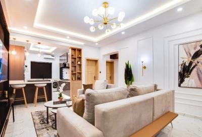3 Bedroom Luxurious Apartment with Wine Bar, Snooker Swimming Pool & P, Lekki Phase 1, Lekki, Lagos, Flat / Apartment Short Let