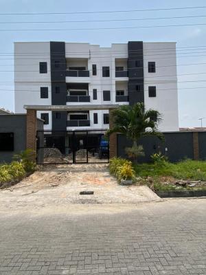 Fully Serviced 2 Bedroom Apartment with Elevator in a Prime Location, Lekki Phase 1, Lekki, Lagos, Flat / Apartment for Sale