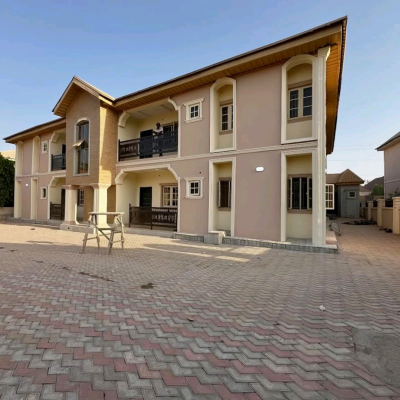 4 Units of 3-bedroom Apartments with 2 Self-contained Boys Quarters, Mabushi, Abuja, House for Sale