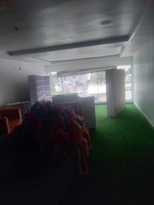 Spacious Shop, Along 1st Avenue, Gwarinpa, Abuja, Shop for Rent