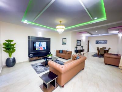 Nicely Furnished 3 Bedroom Apartment, Uyo, Akwa Ibom, Flat / Apartment Short Let