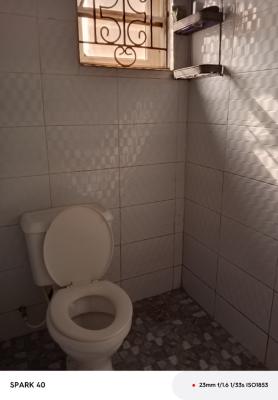 Single Room Ensuite with Ac,in Shared Apartment.,a Single Lady Needed, Olowopopo Axis Awoyaya New Road, Awoyaya, Ibeju Lekki, Lagos, Self Contain (single Rooms) for Rent