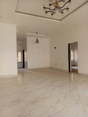 Spacious 2 Bedroom Apartment in an Estate, Guzape District, Abuja, Flat / Apartment for Rent