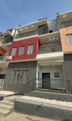Brand New Structurally Serviced Sound 5 Bedrooms Terraced Duplex + Bq, Guzape District, Abuja, Terraced Duplex for Rent